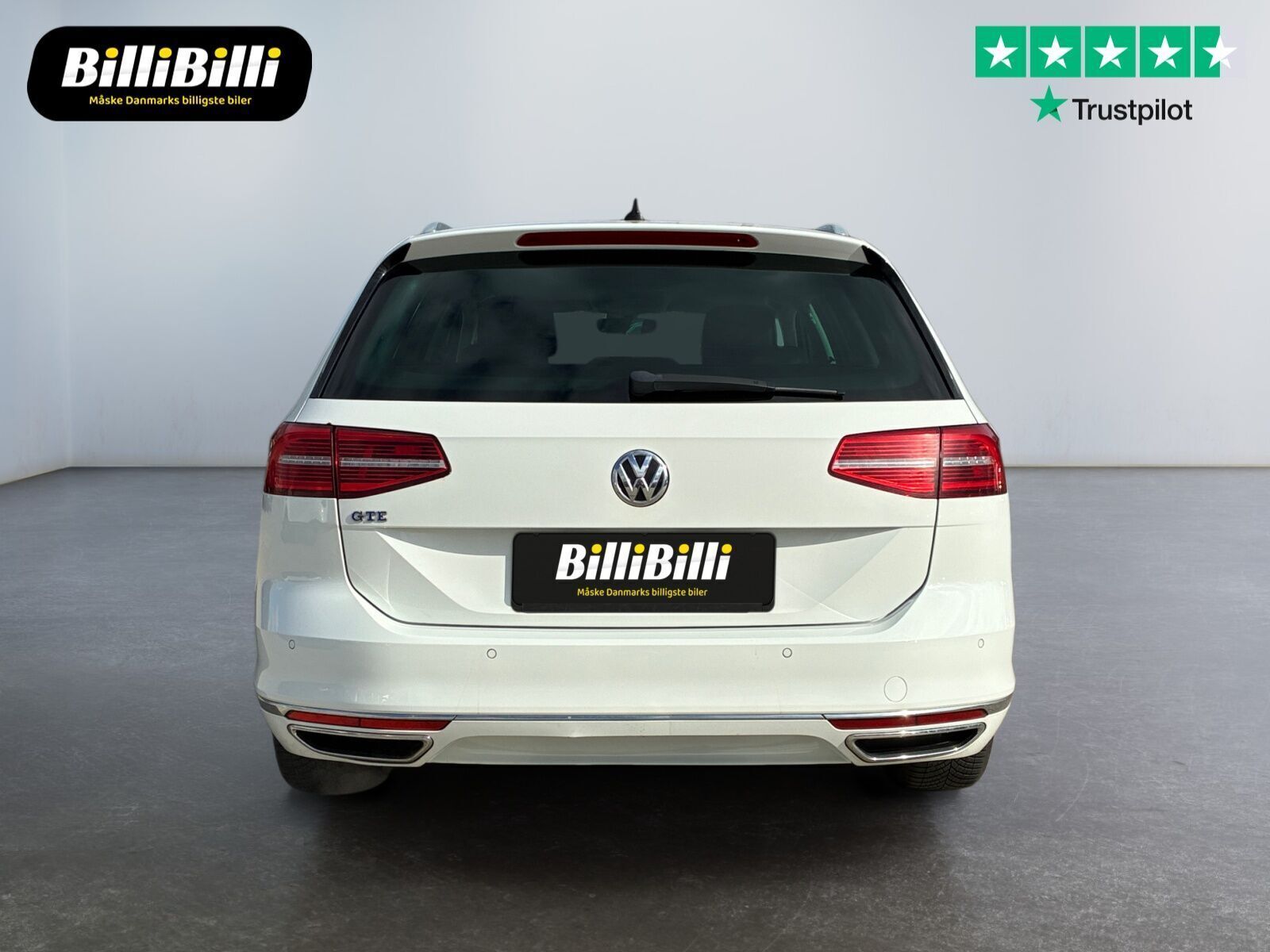 Hvid VW Passat fra 2017