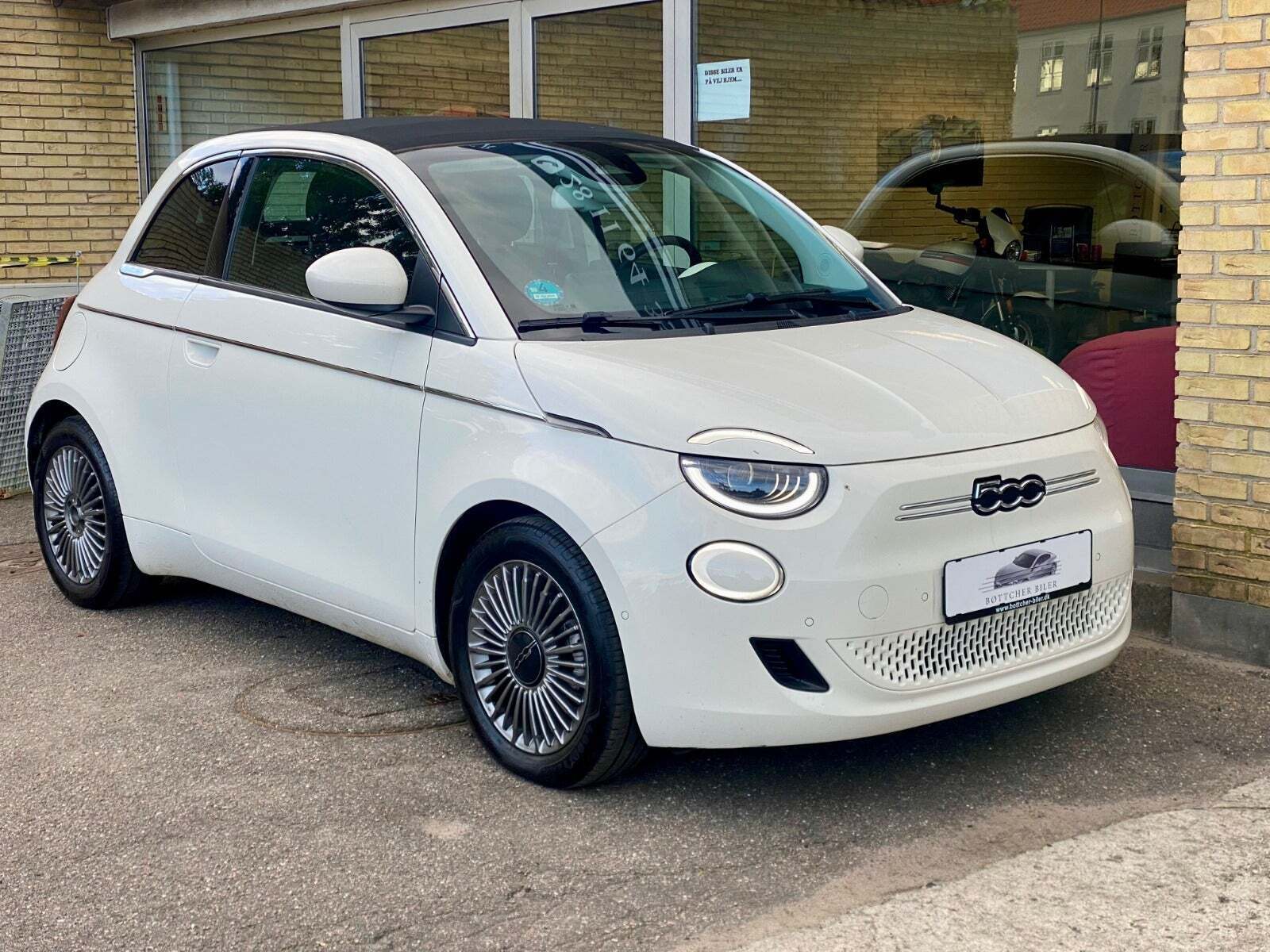 Fiat 500e 42 Icon Pack Cabrio