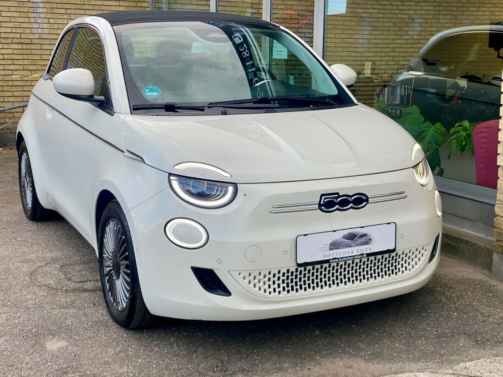 Fiat 500e 42 Icon Pack Cabrio