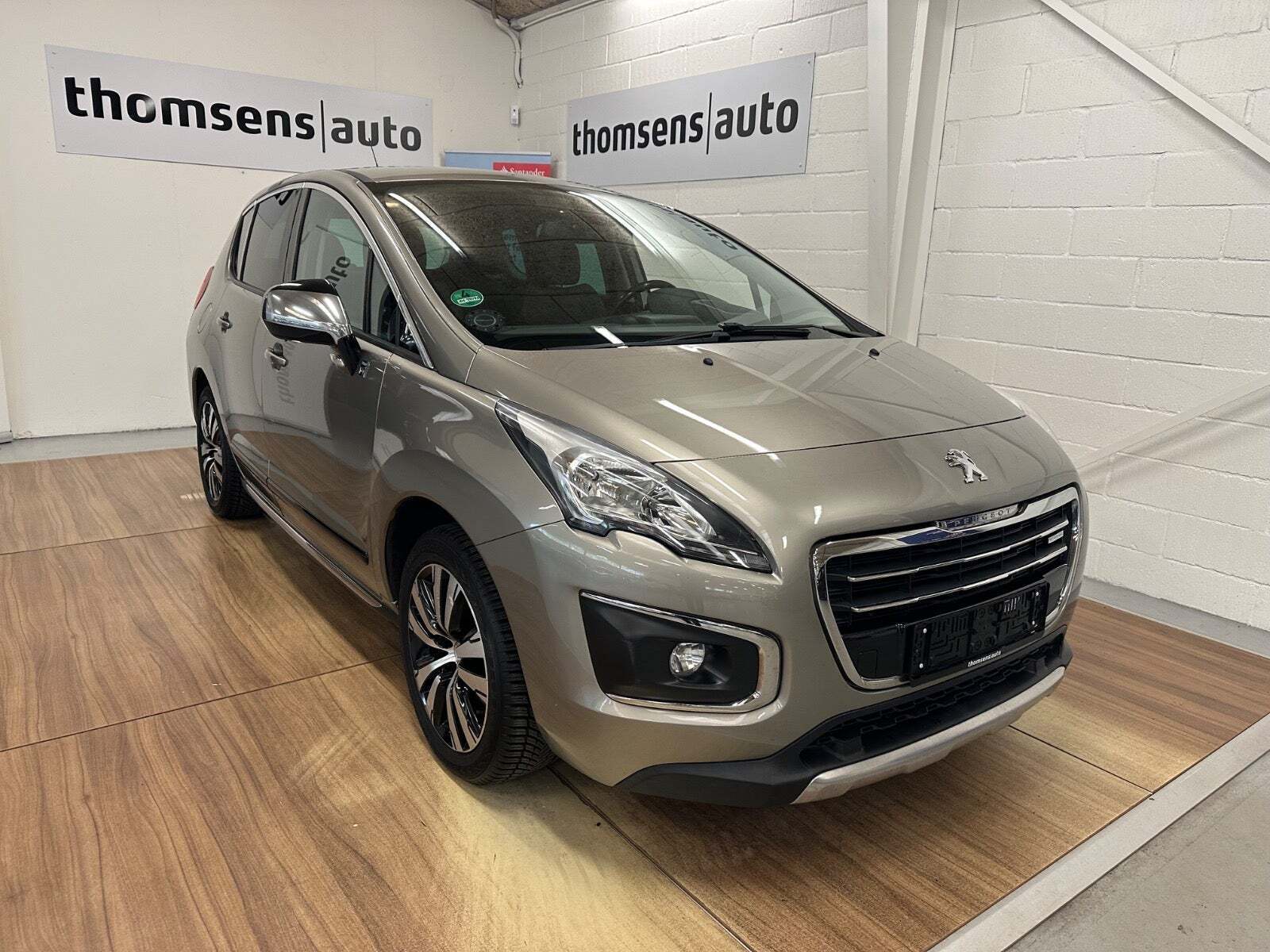 Peugeot 3008 2,0 HYbrid4 HDi 163 ESG