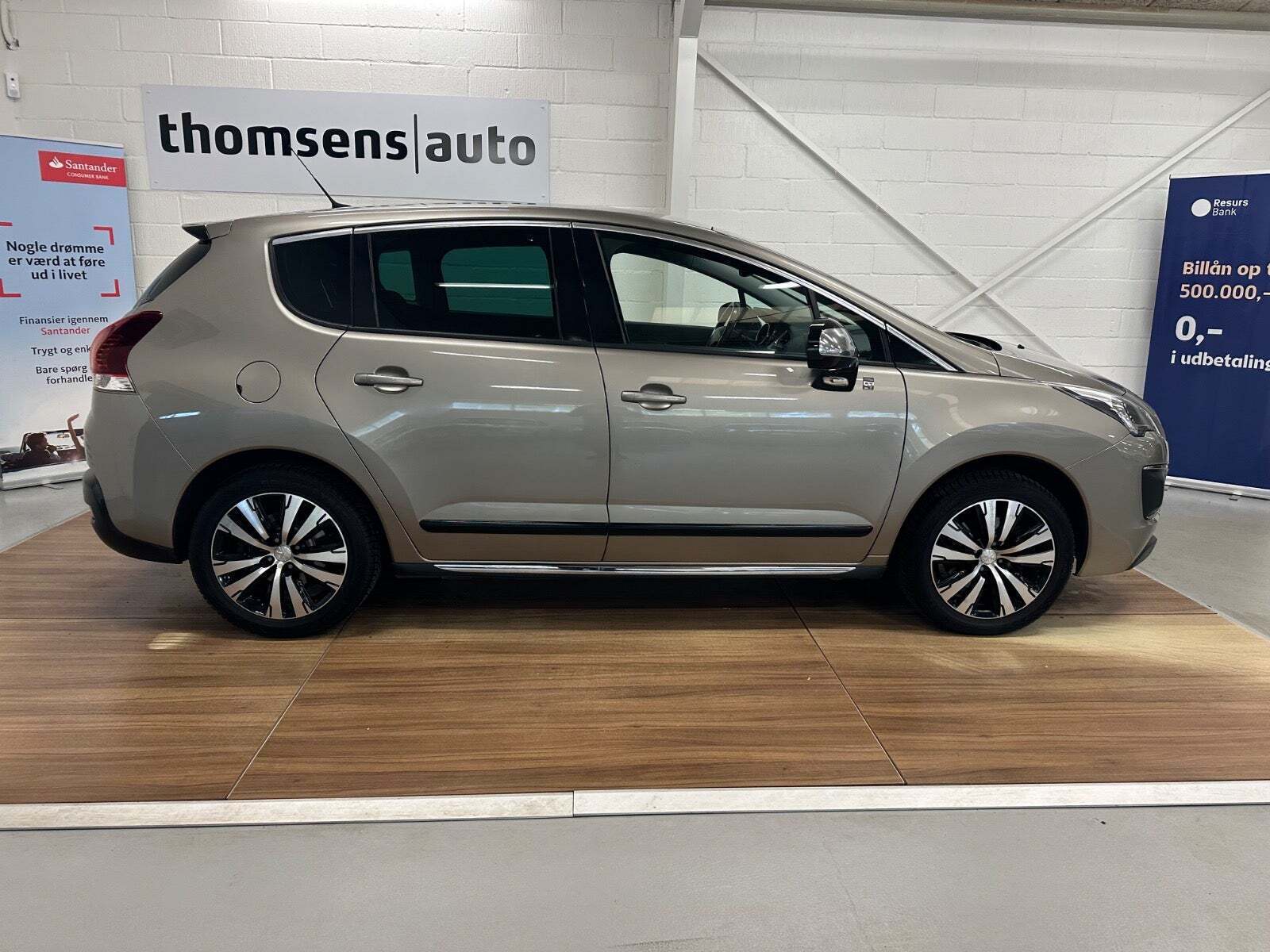 Peugeot 3008 2,0 HYbrid4 HDi 163 ESG