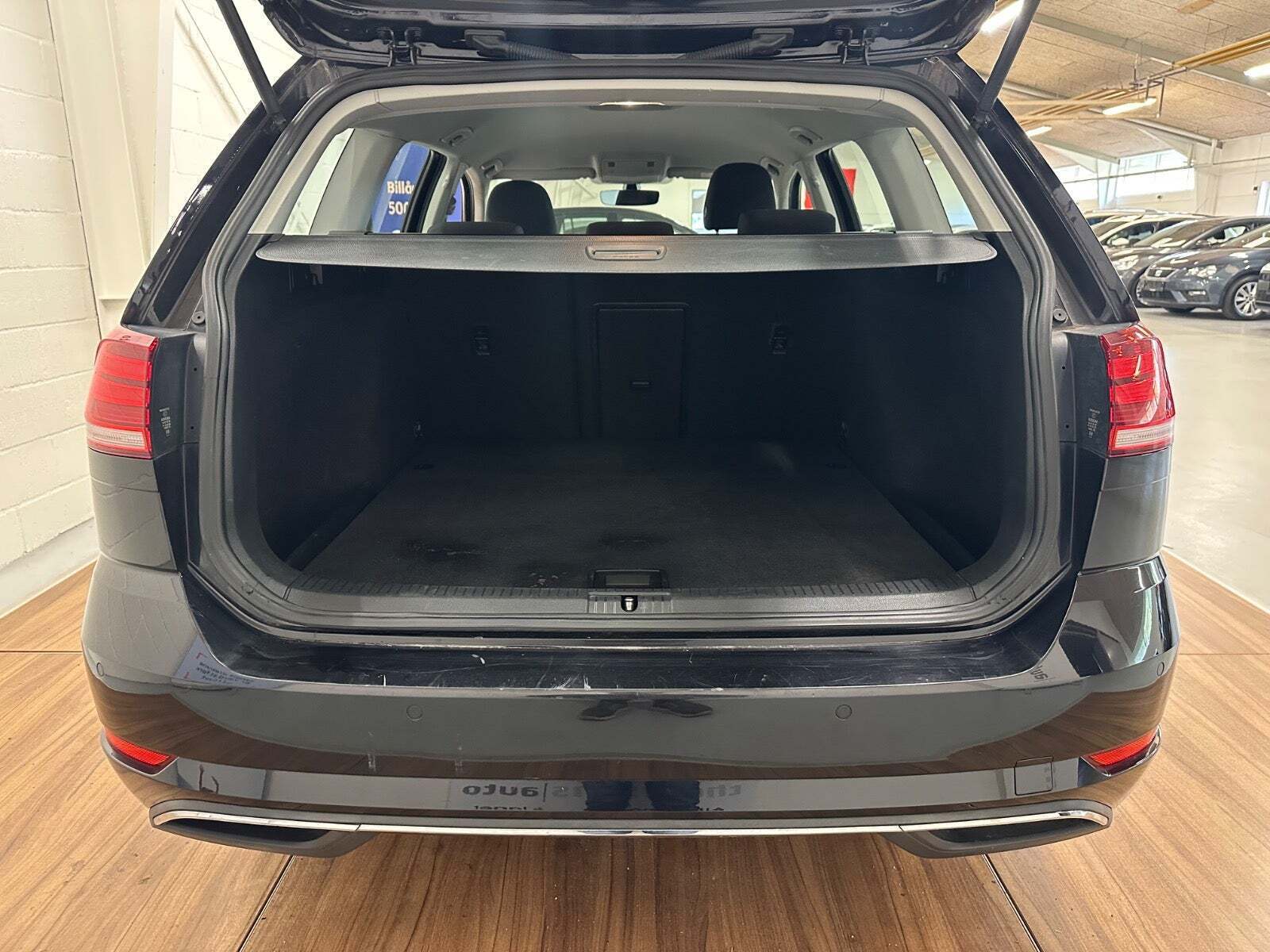 Sort VW Golf VII fra 2018