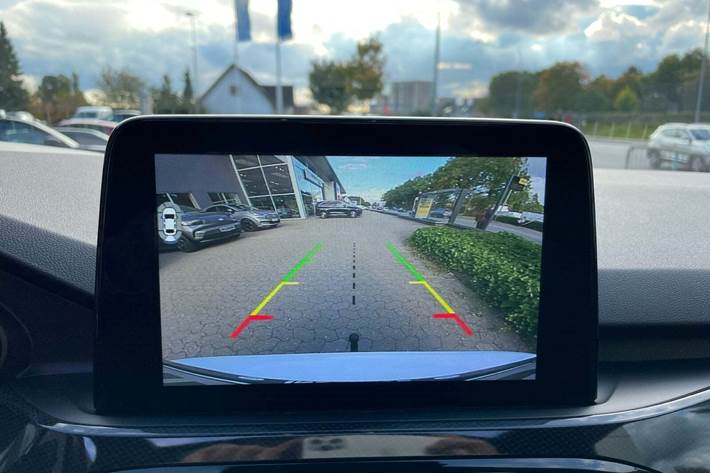 Hvid Ford Kuga fra 2020