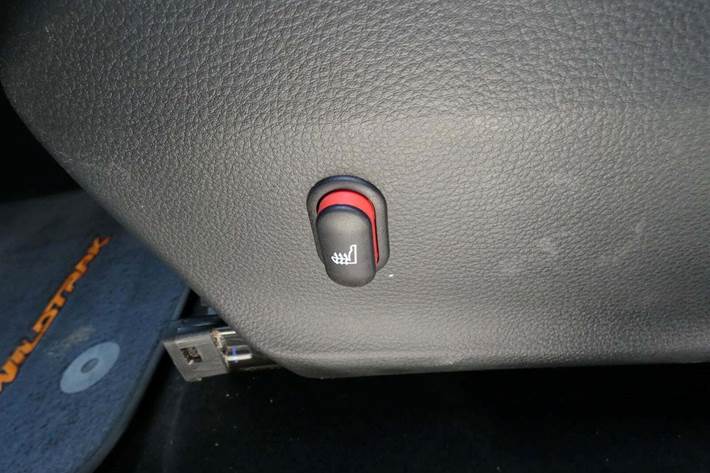 Hvid Ford Ranger fra 2023