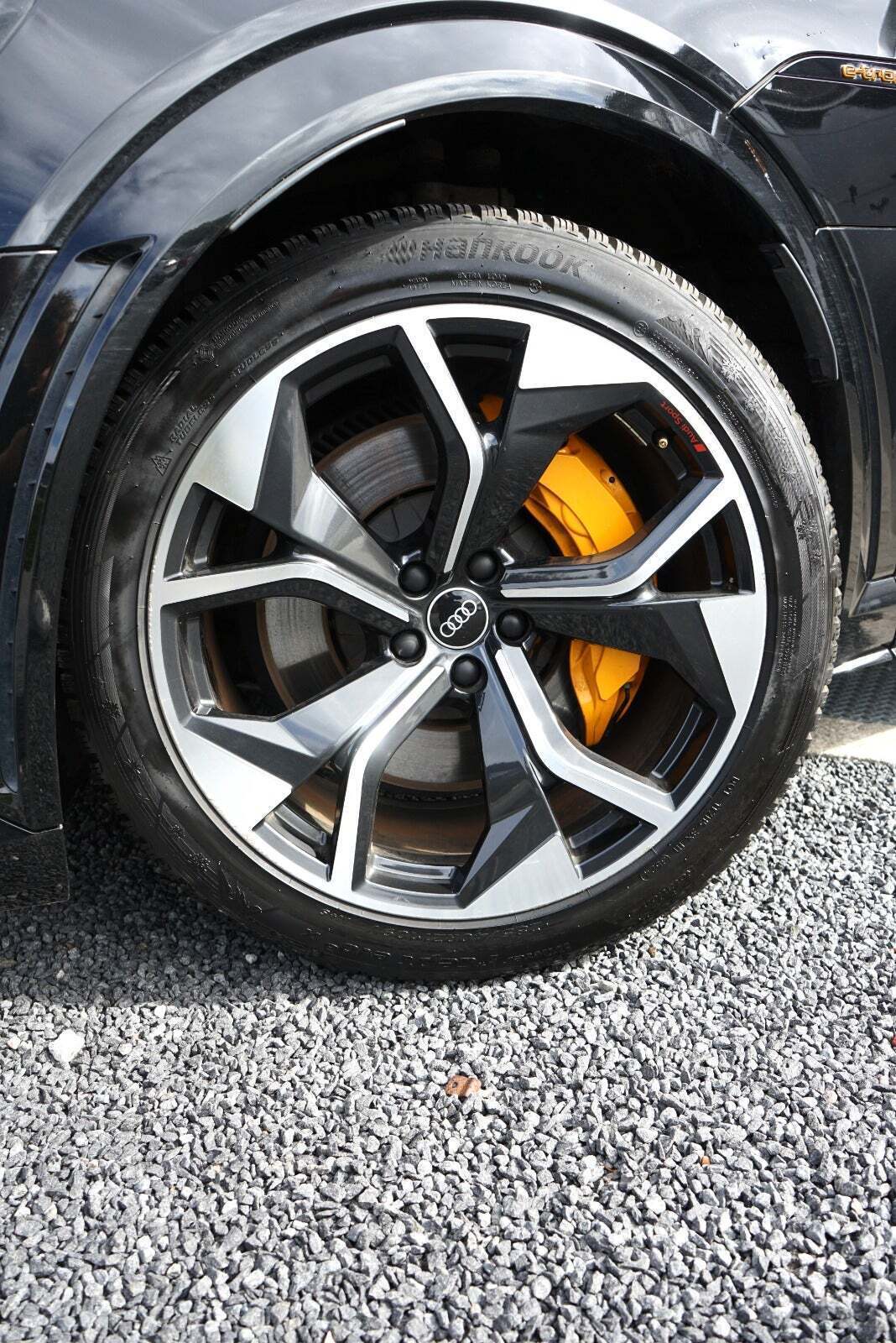 Audi e-tron S Sportback quattro