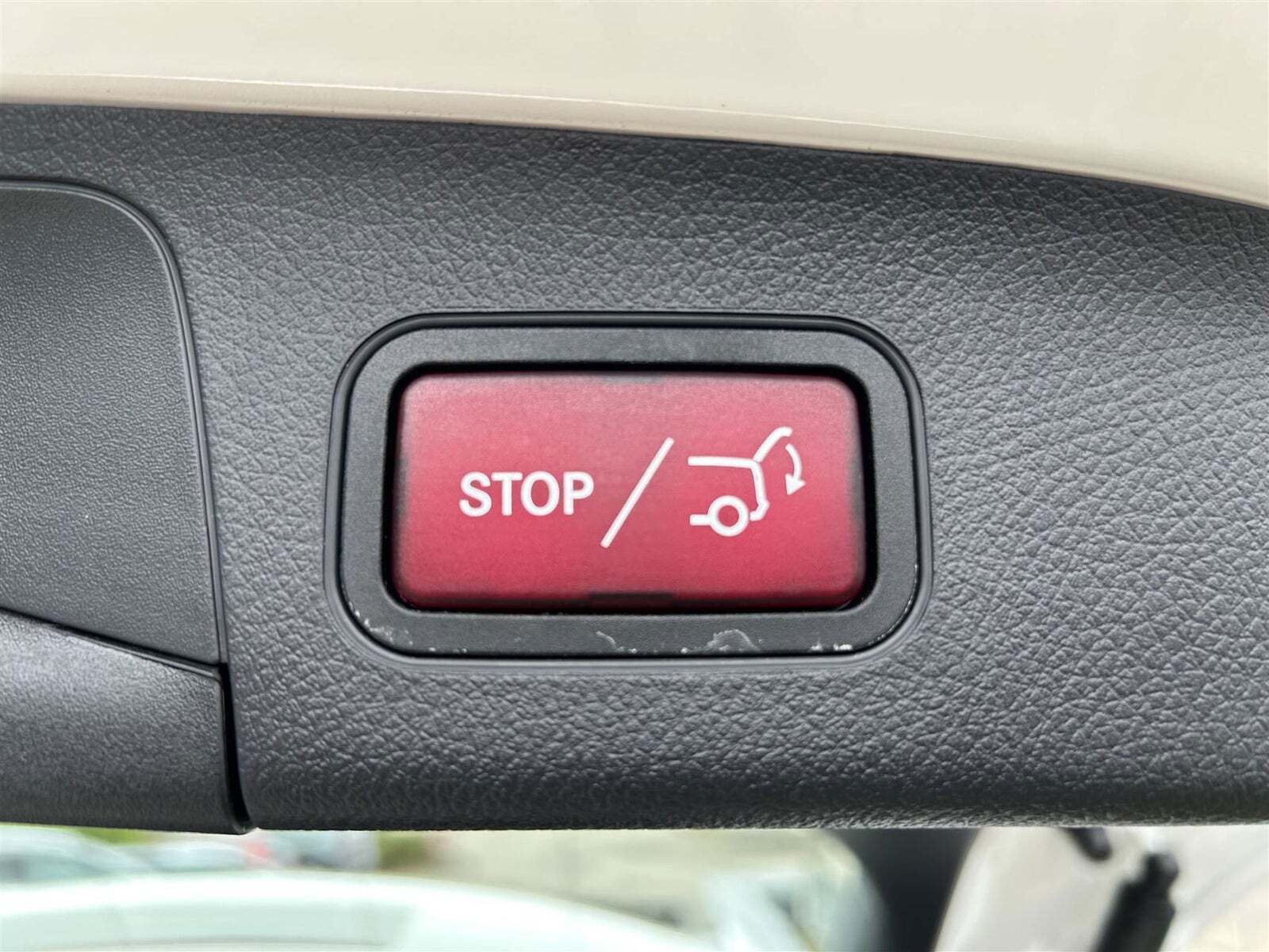 Hvid Mercedes EQA250+ fra 2022