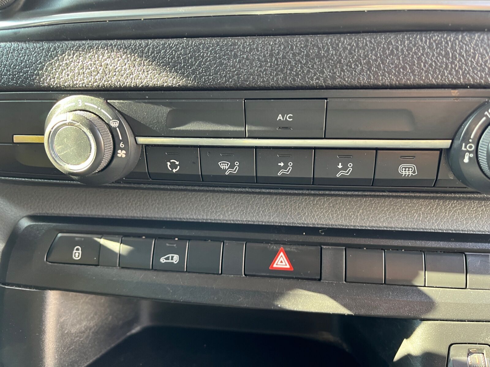 Hvid Toyota ProAce fra 2021