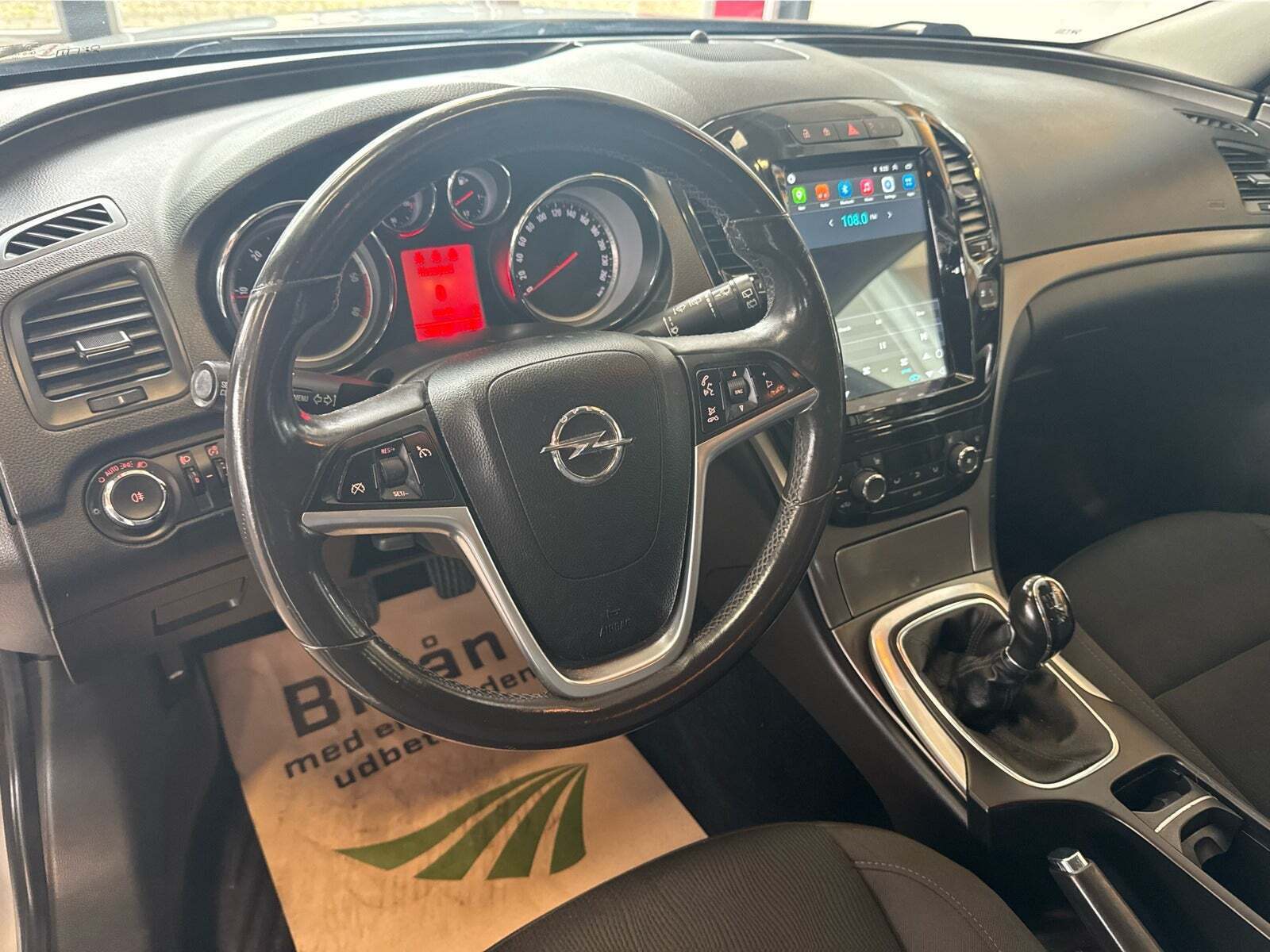 Sølv Opel Insignia fra 2010