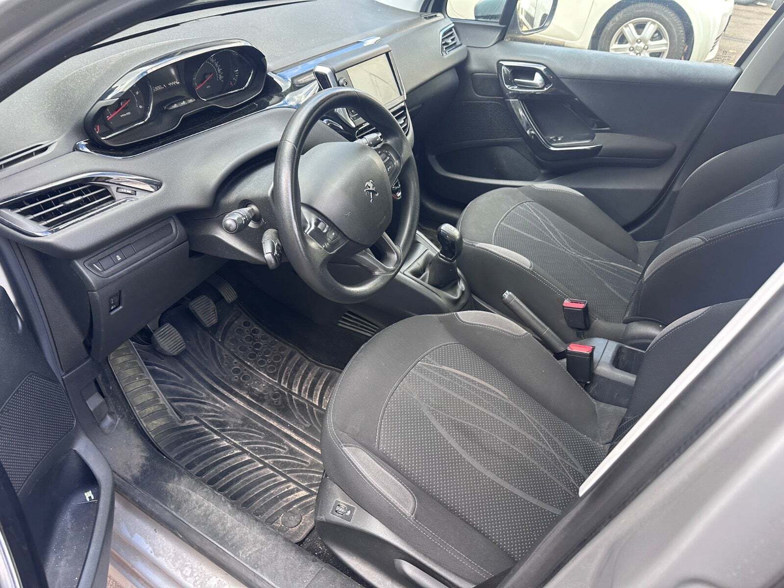 Peugeot 208 1,4 HDi 68 Access