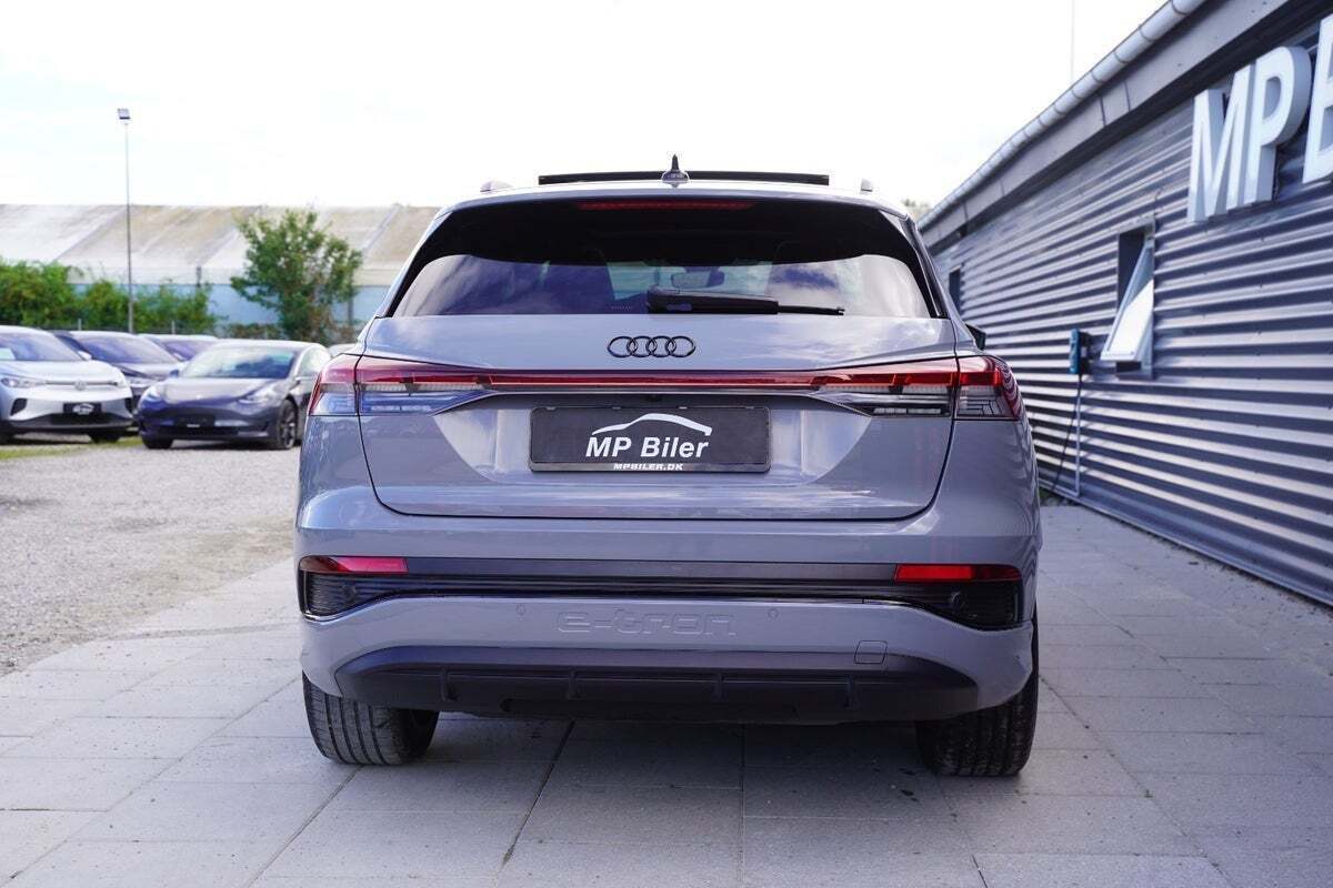 Audi Q4 e-tron 40 Attitude S-line