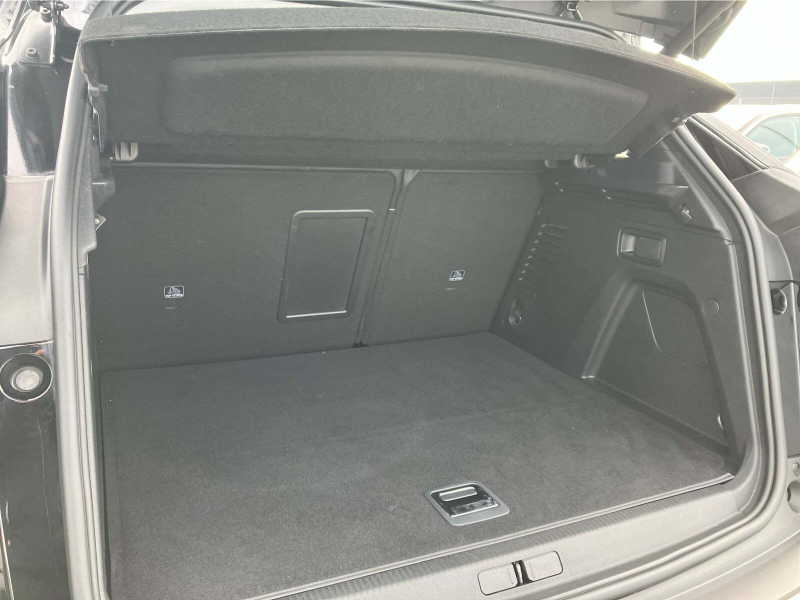 undefined Peugeot 3008 fra 2022