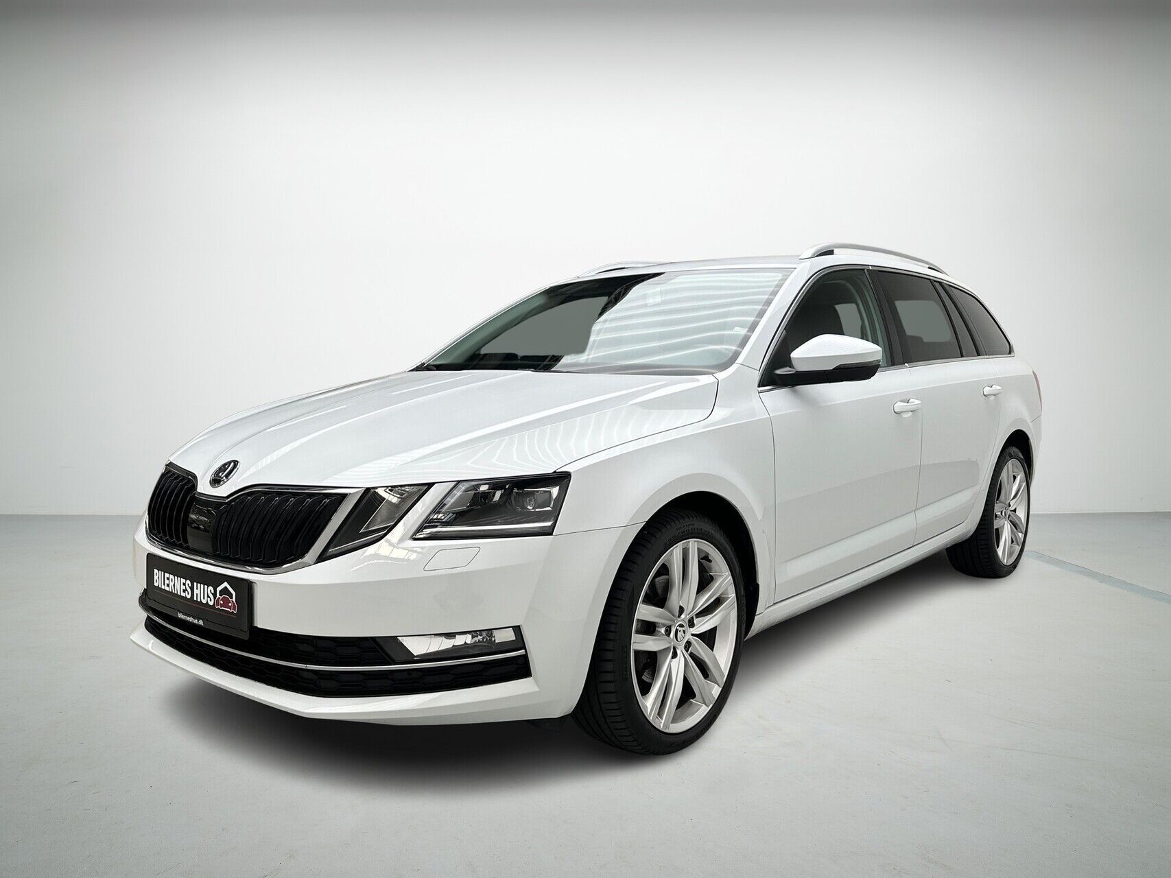 Skoda Octavia 2,0 Combi TDI Business Line + Dynamic DSG 150HK Stc 7g Aut.