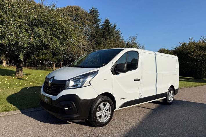 undefined Renault Trafic T29 fra 2016 set udefra