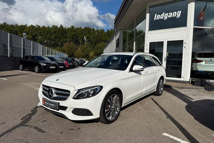 Hvid Mercedes C350 e fra 2016