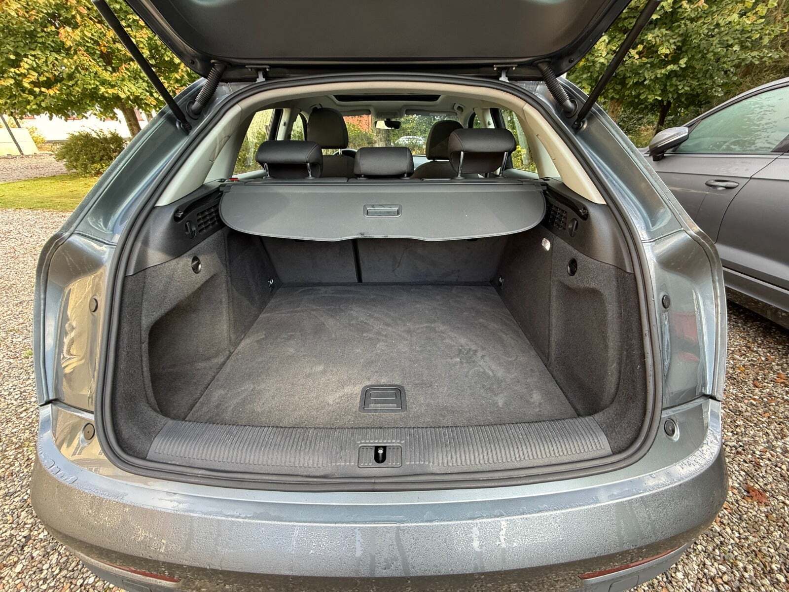 Sølv Audi Q3 fra 2018