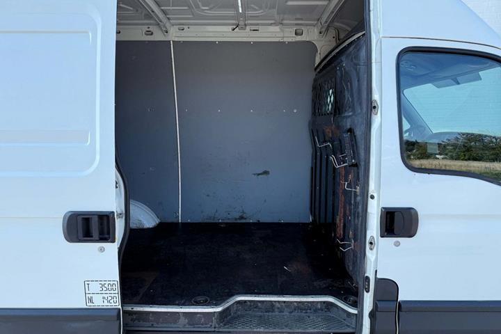 undefined Iveco Daily fra 2011