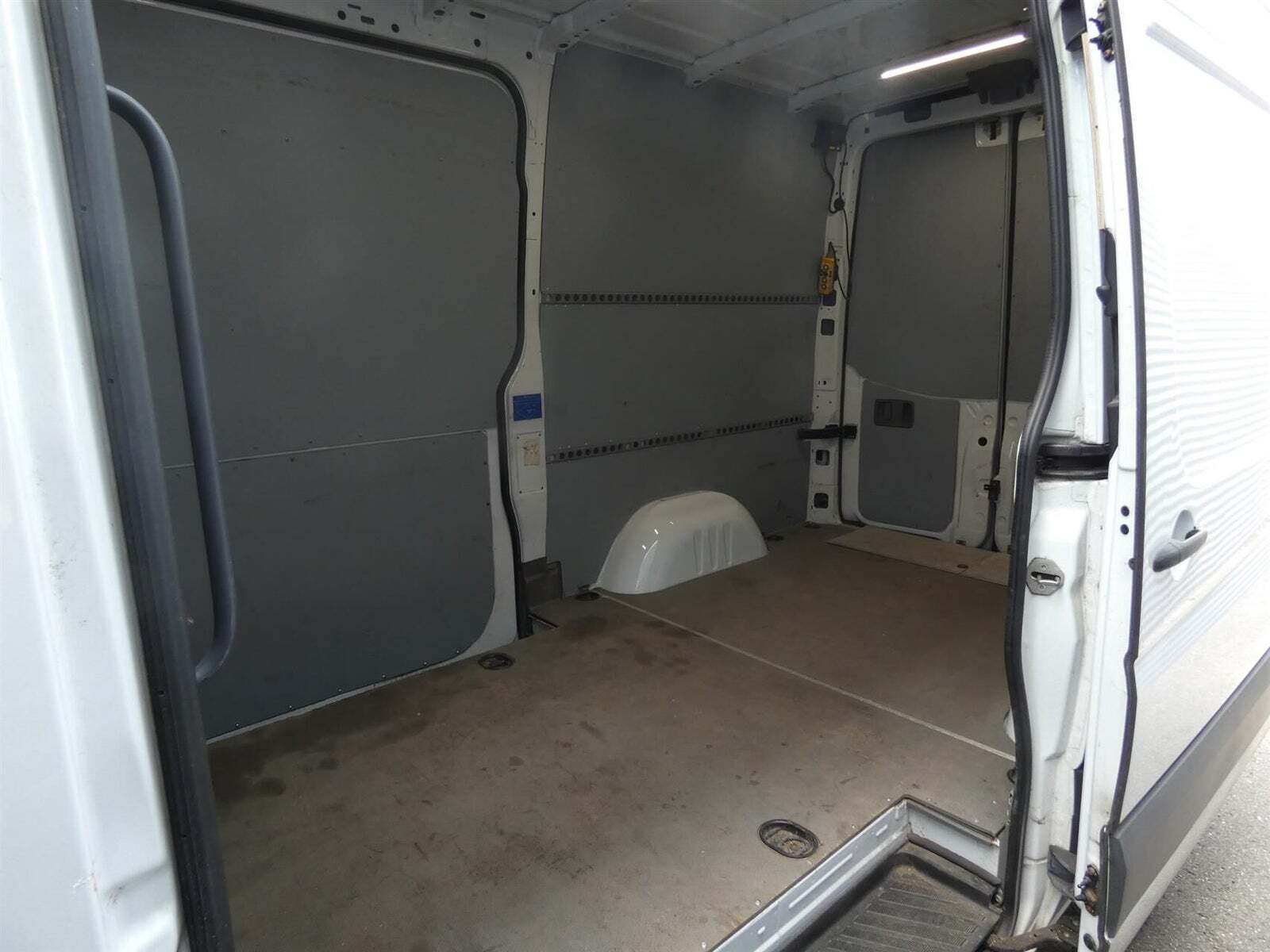Hvid Mercedes Sprinter 316 fra 2016