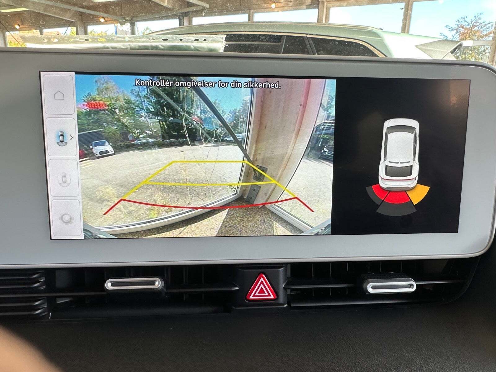 Orange Hyundai Ioniq 5 fra 2022