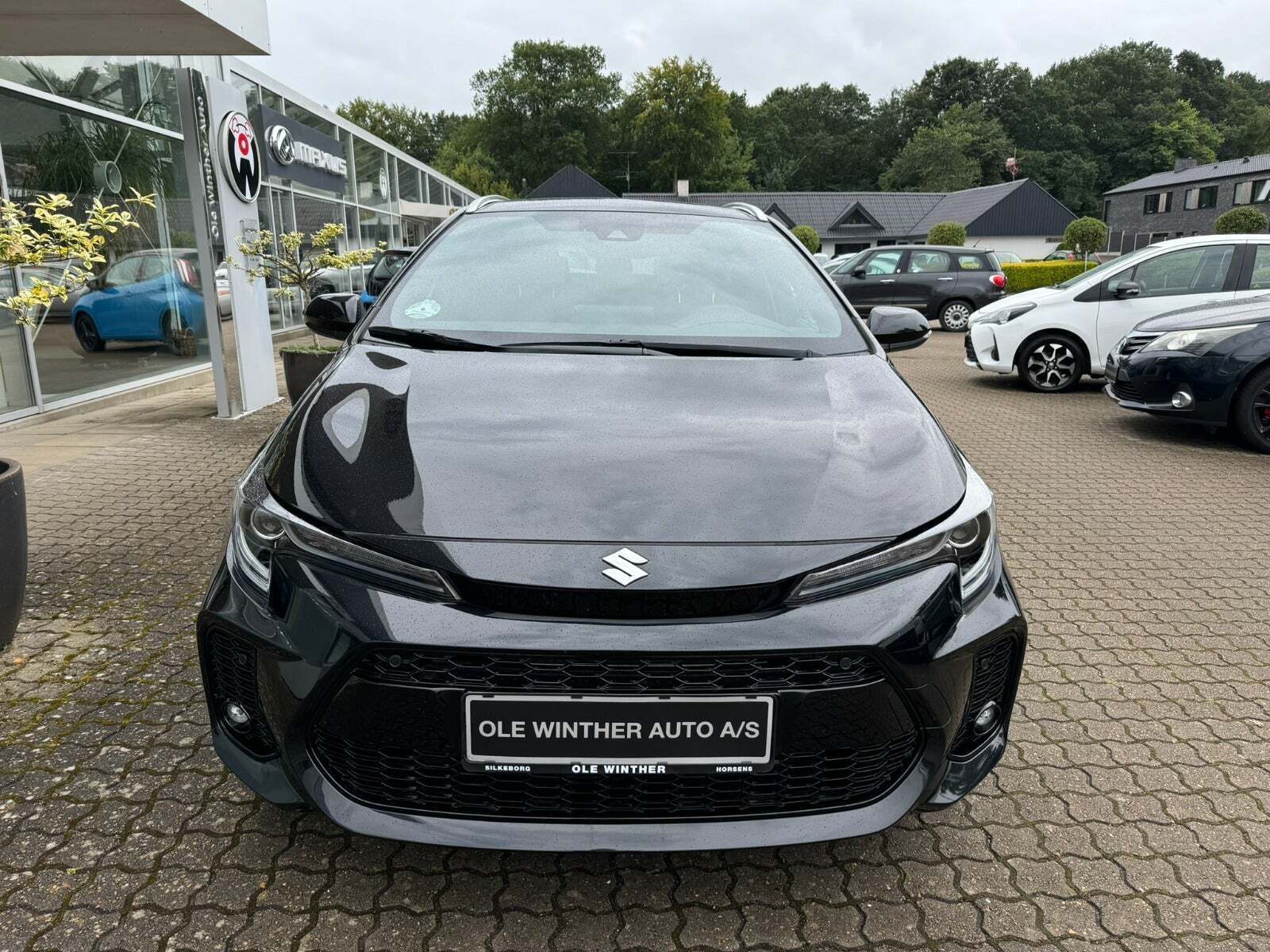Sort Suzuki Swace fra 2021