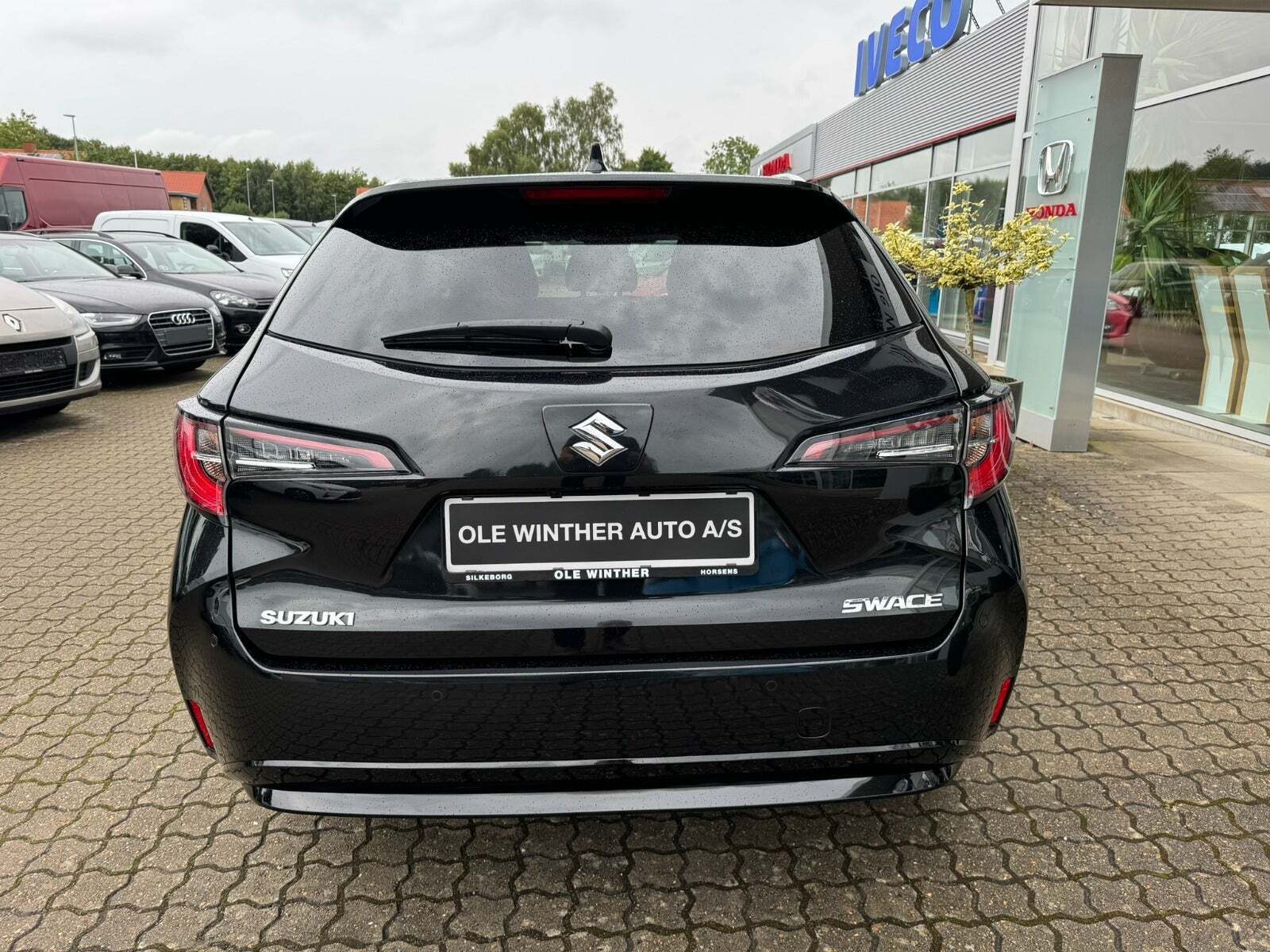 Suzuki Swace 1,8 HEV Exclusive stc. e-CVT