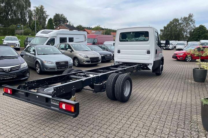 undefined Iveco Daily fra 2024