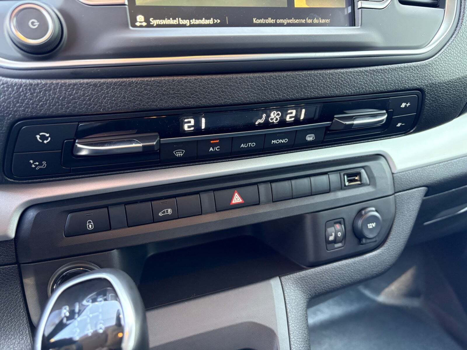 undefined Opel Vivaro fra 2025