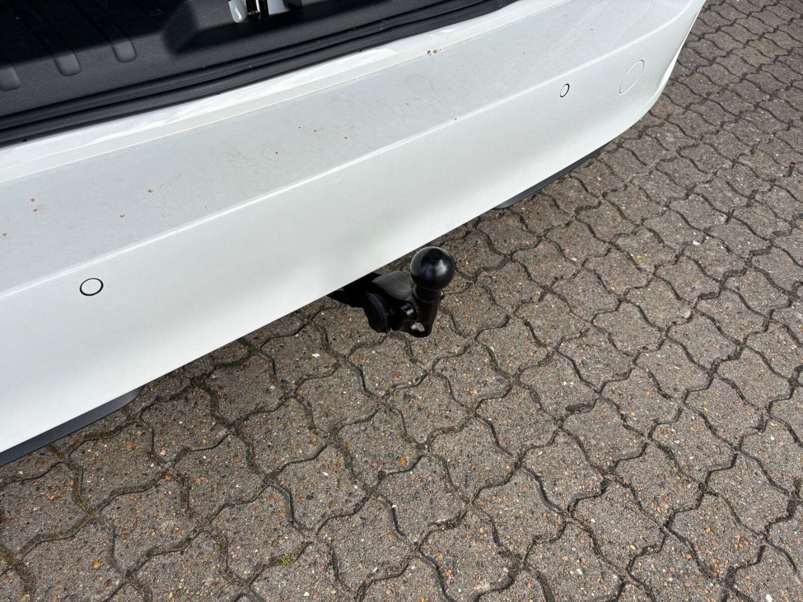 Hvid VW ID.Buzz fra 2025