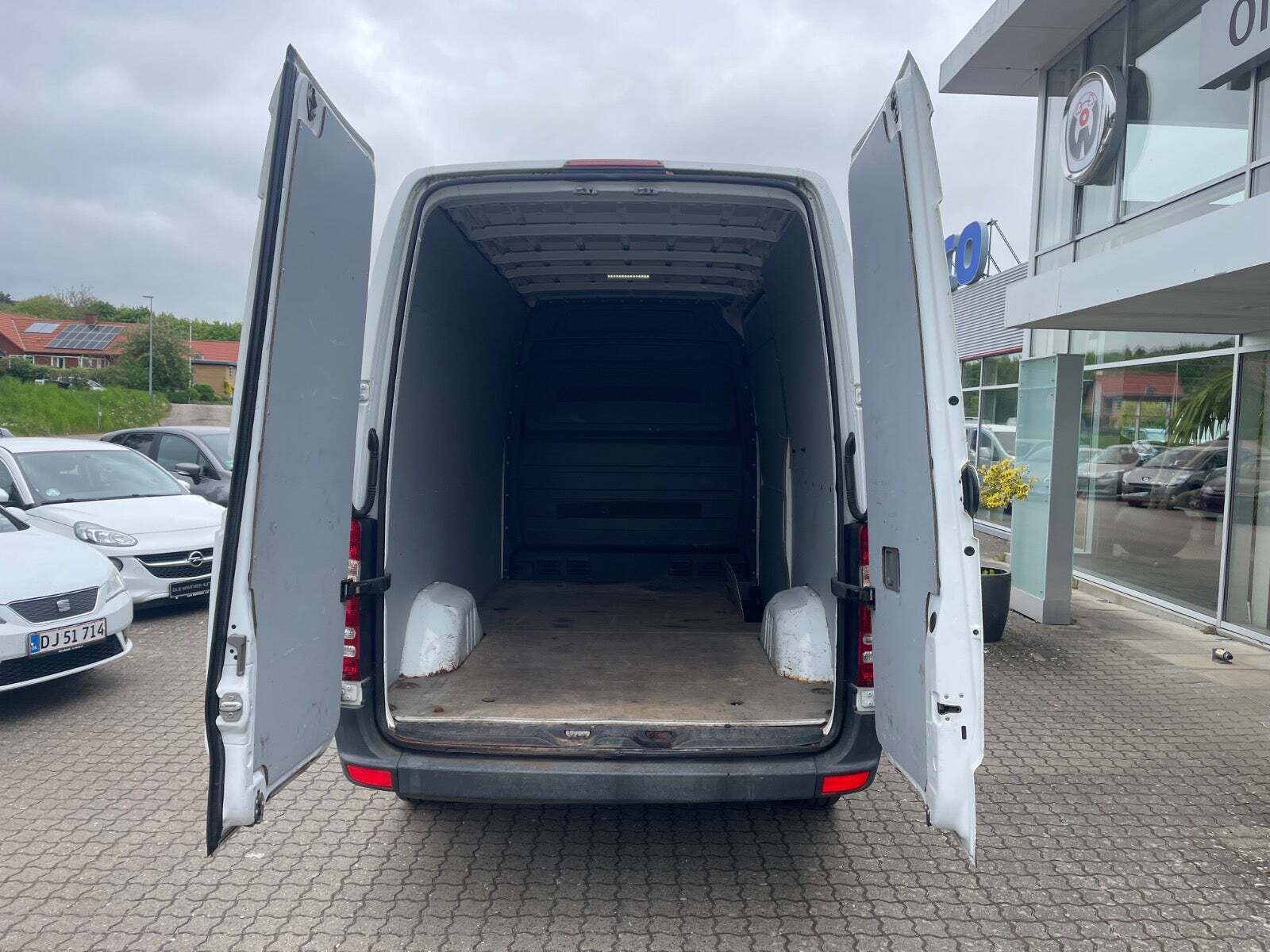 Mercedes Sprinter 211 2,2 CDi R1 Kassevogn