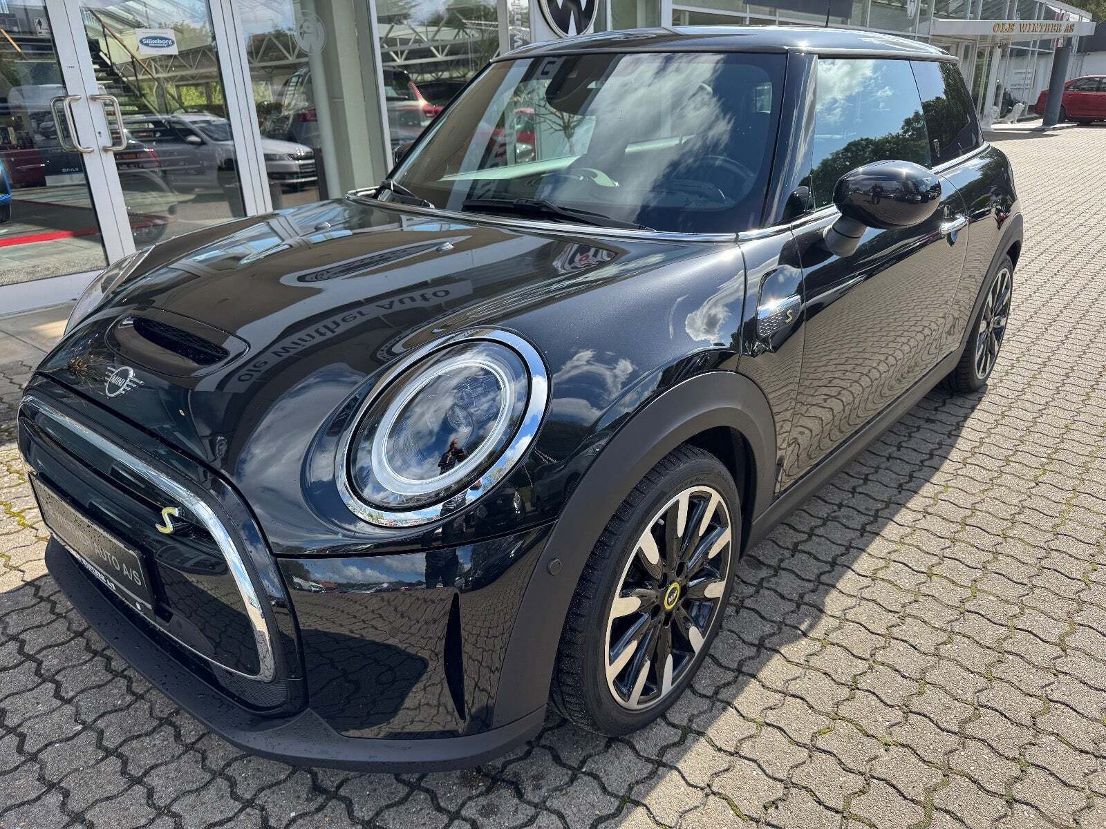 Mini Cooper SE Yours Trim