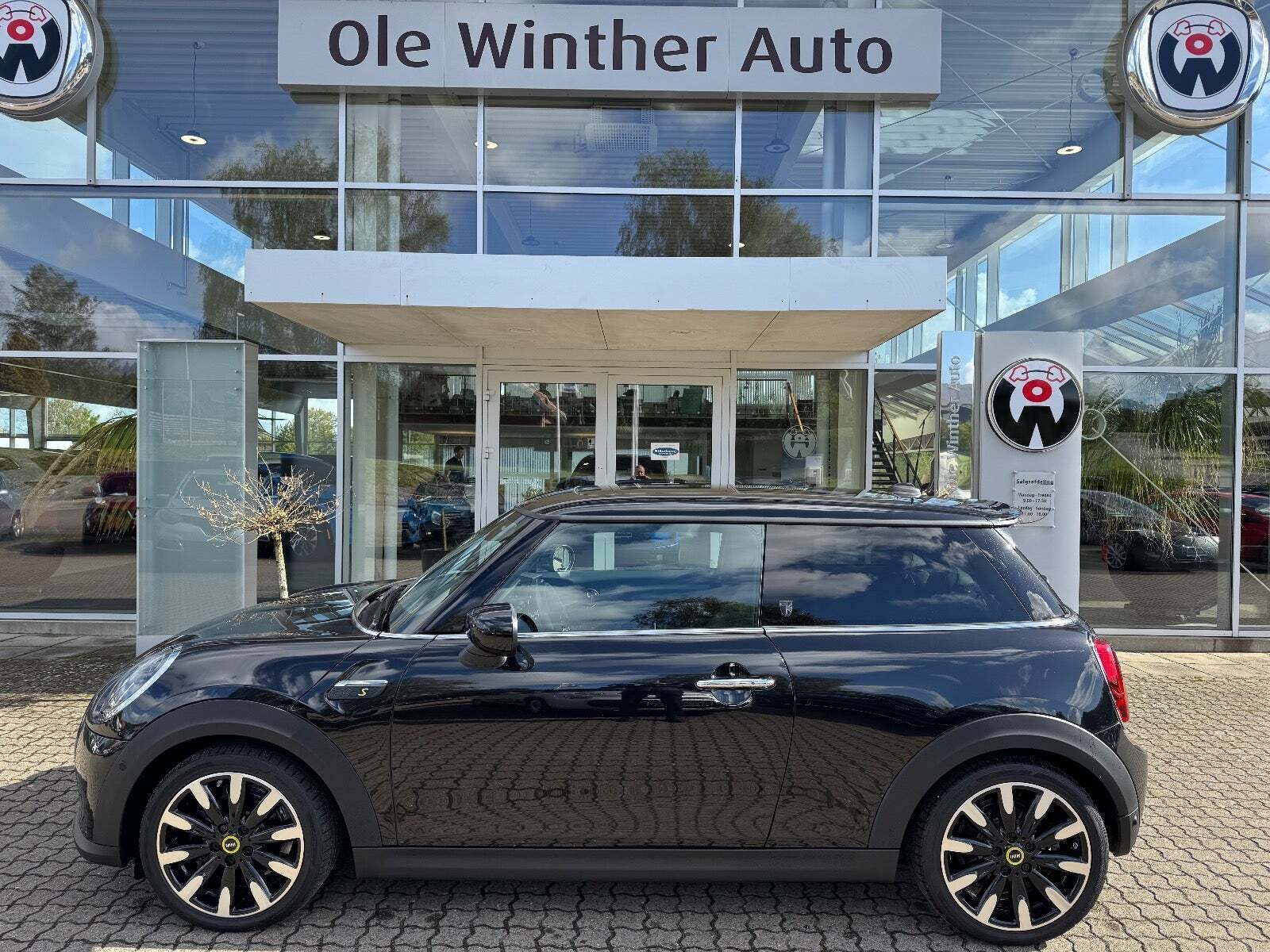 Mini Cooper SE Yours Trim