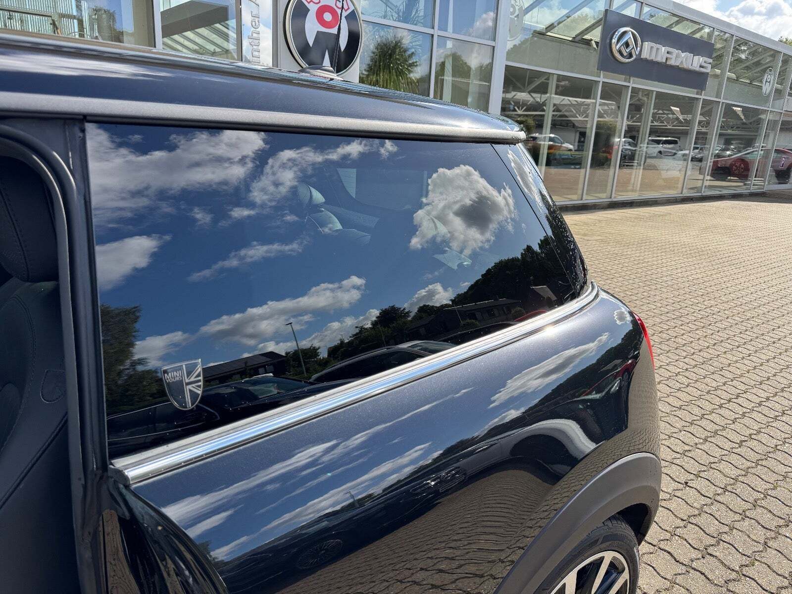 Mini Cooper SE Yours Trim