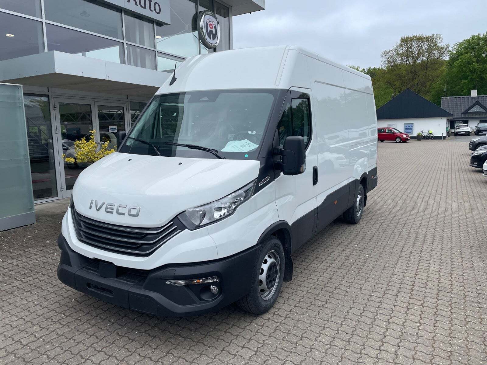 Iveco Daily 3,0 35S18 12m³ Van AG8