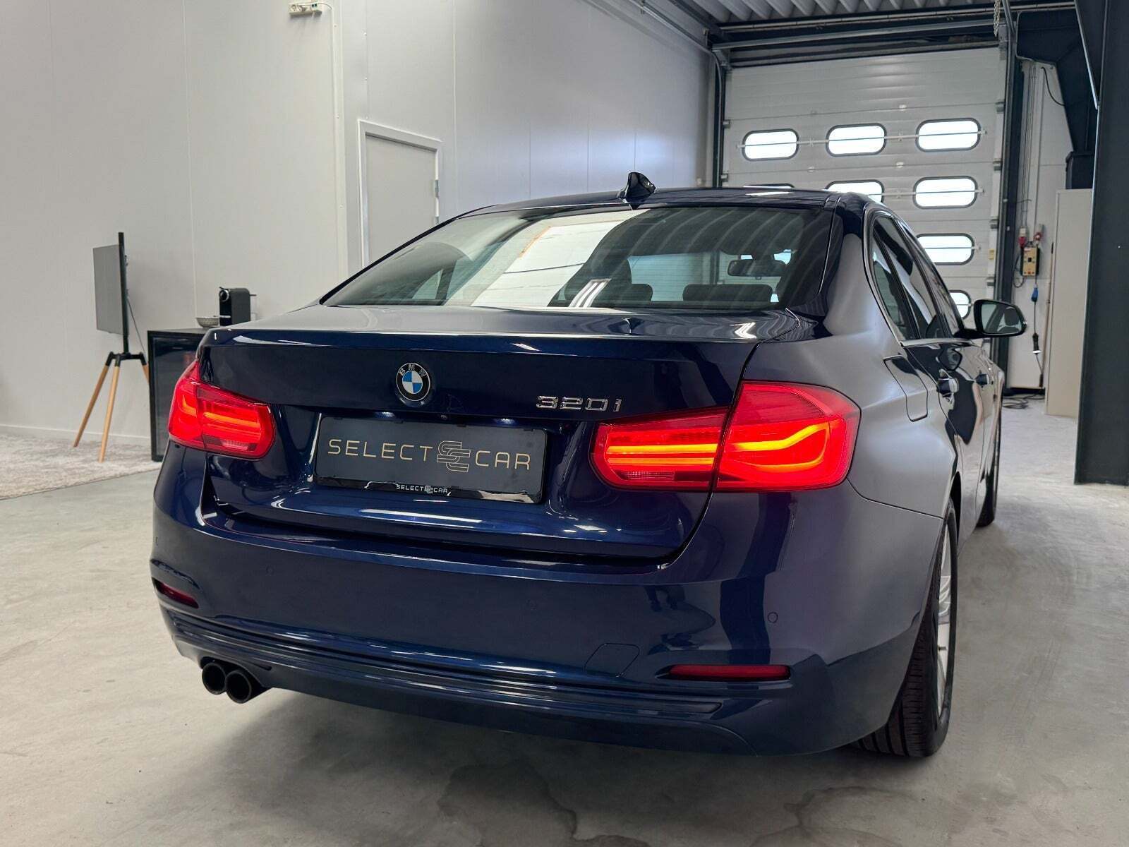 BMW 320i 2,0 Sport Line aut.