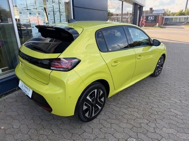 Peugeot 208 1,2 PureTech Allure+ EAT8 100HK 5d 8g Aut.