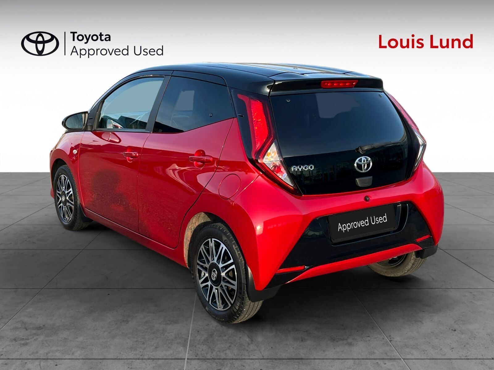 Rød Toyota Aygo fra 2021