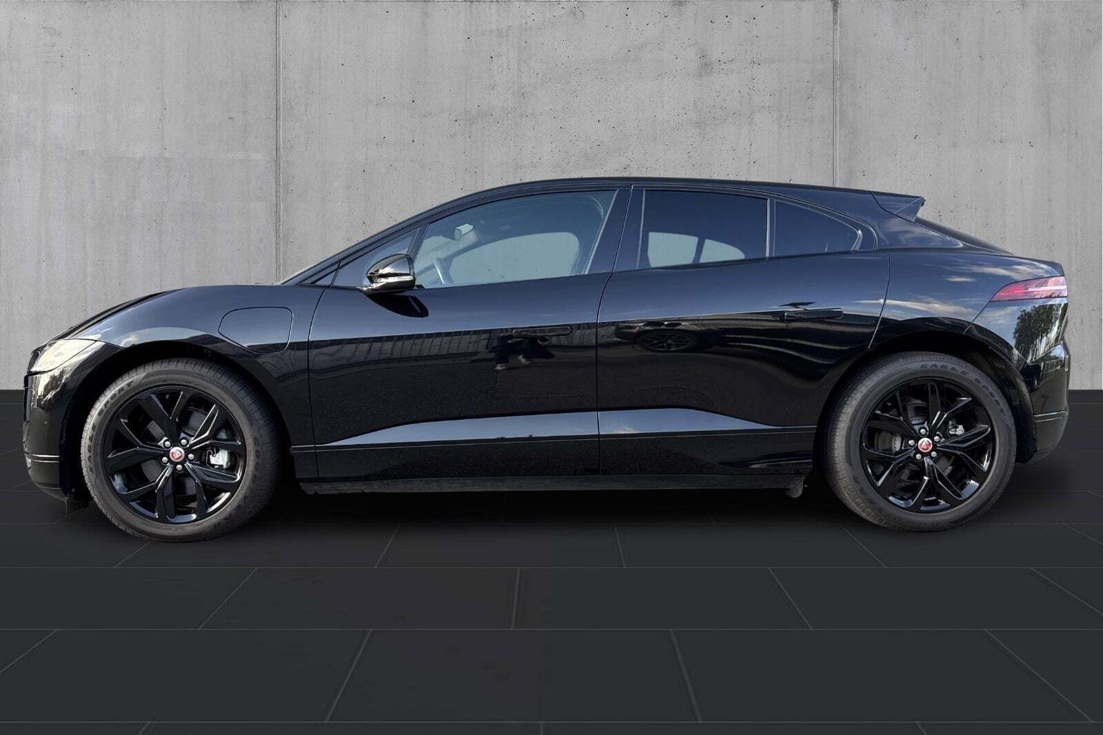 Jaguar I-Pace EV400 Black AWD