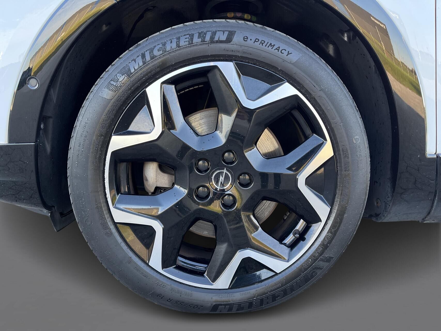 Hvid Opel Grandland fra 2022