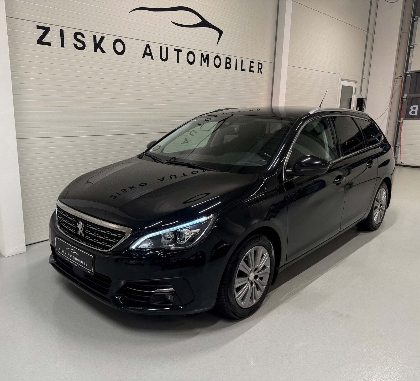 Peugeot 308 1,5 BlueHDi 130 Allure+ Sky SW