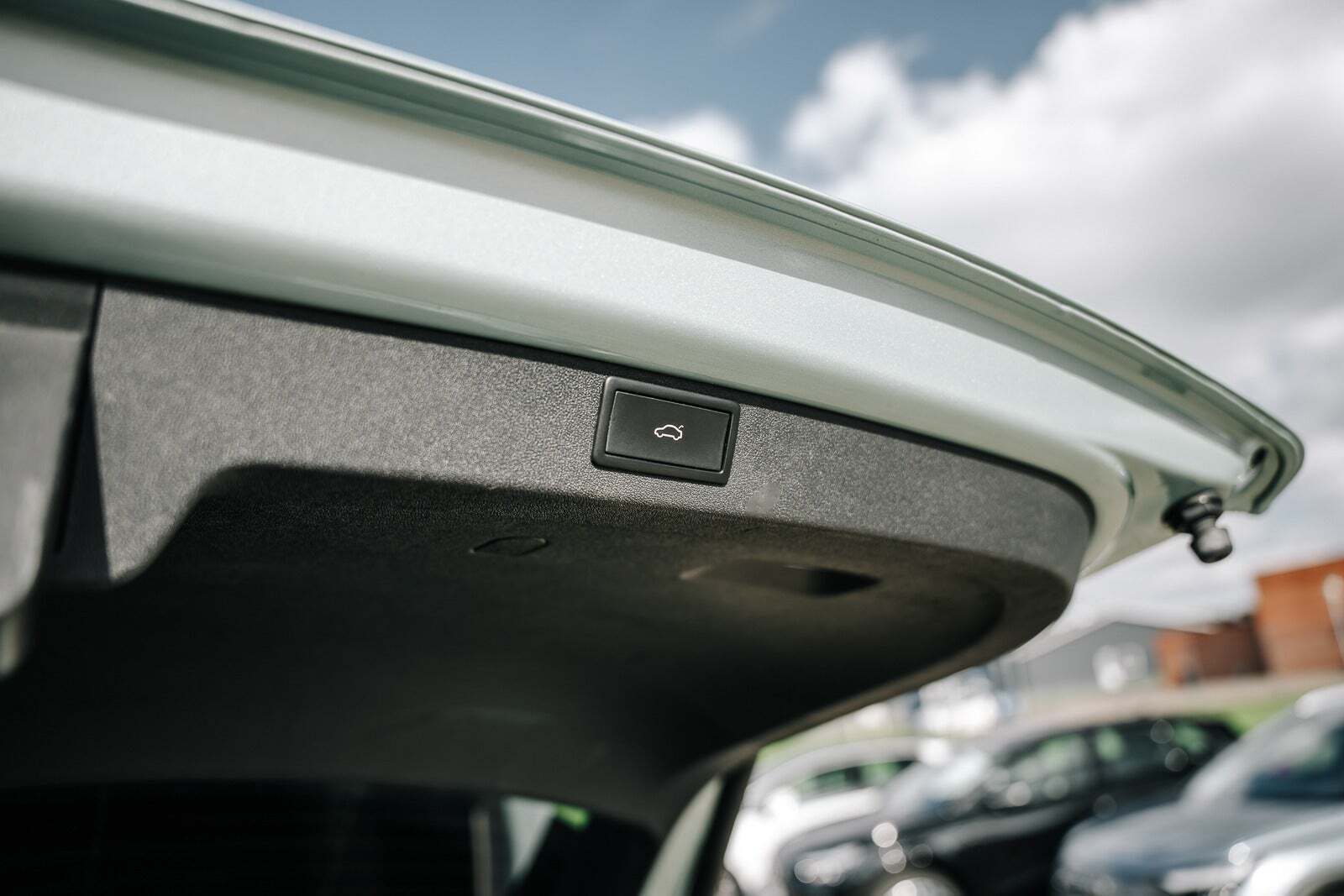 Sølv Skoda Enyaq fra 2021