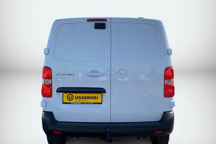 Hvid Opel Vivaro fra 2025 set udefra