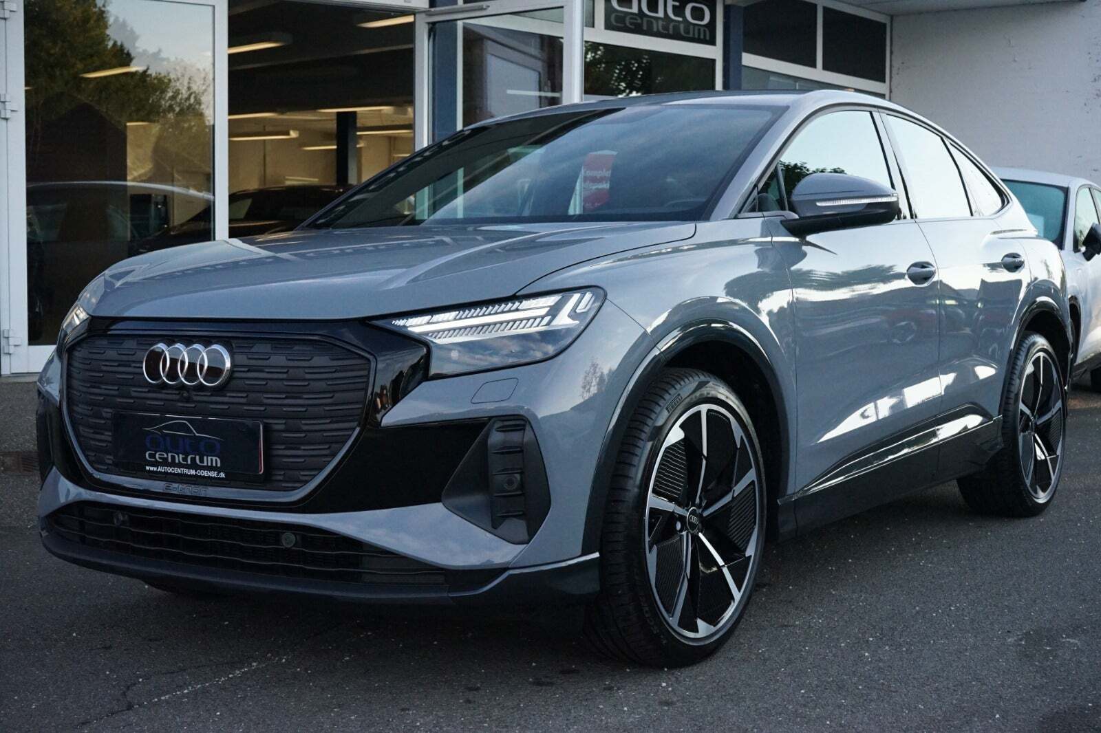 Audi Q4 e-tron 50 S-line Sportback quattro