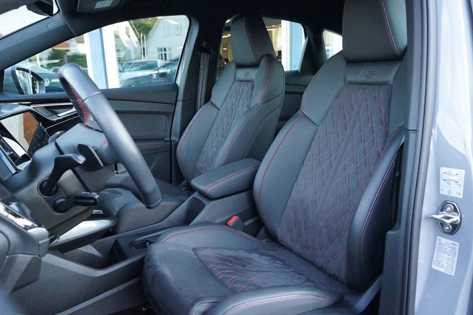 Audi Q4 e-tron 50 S-line Sportback quattro