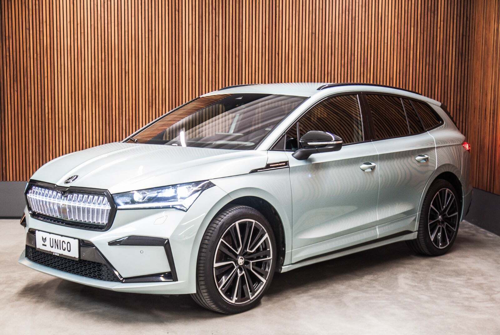 Skoda Enyaq 80x iV Founders Edition