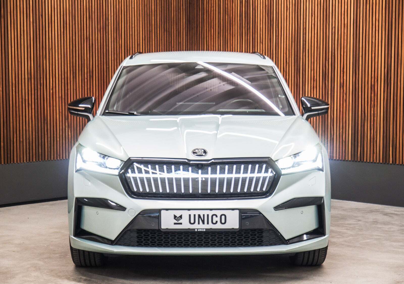 Skoda Enyaq 80x iV Founders Edition