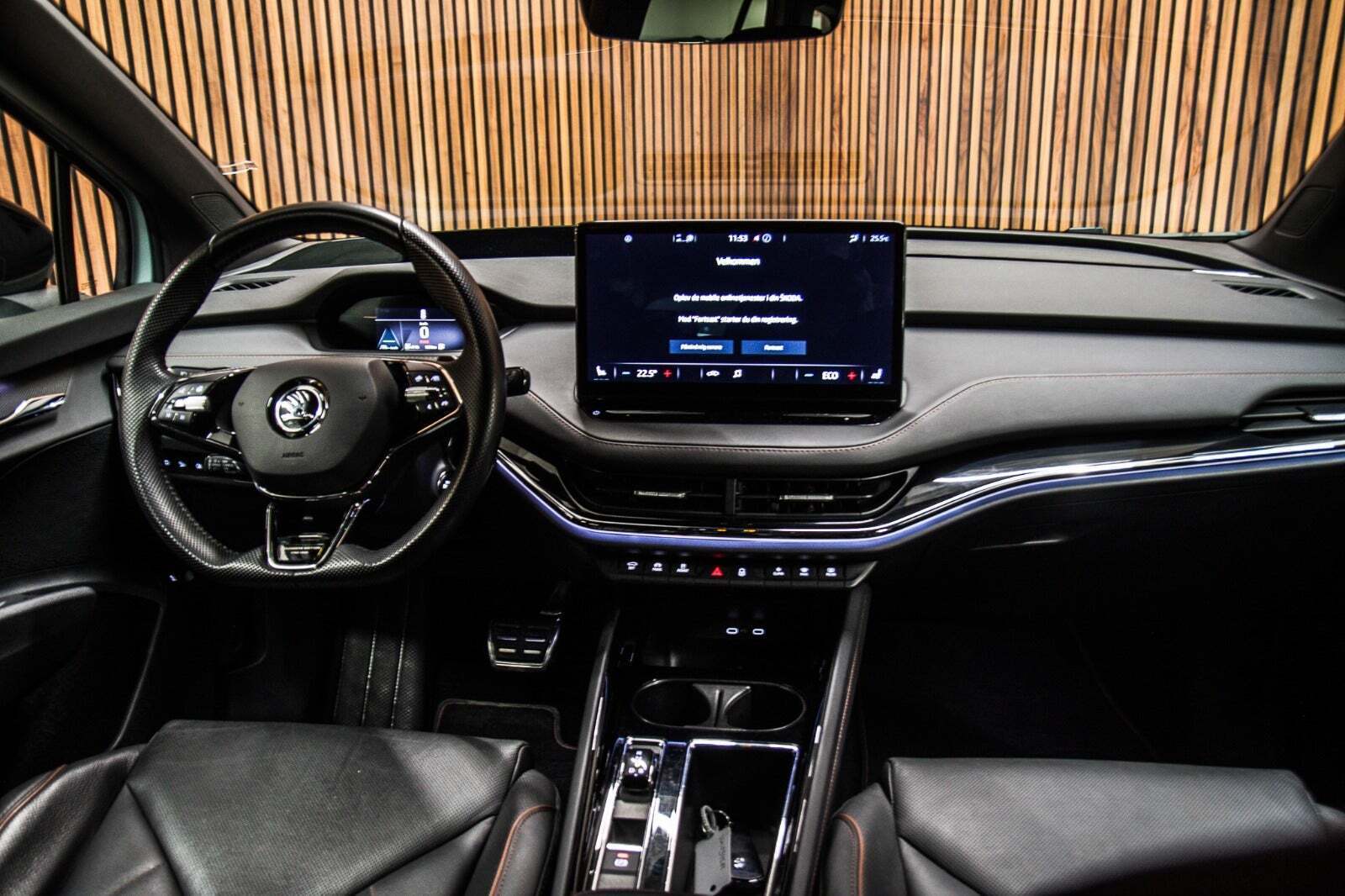 Skoda Enyaq 80x iV Founders Edition