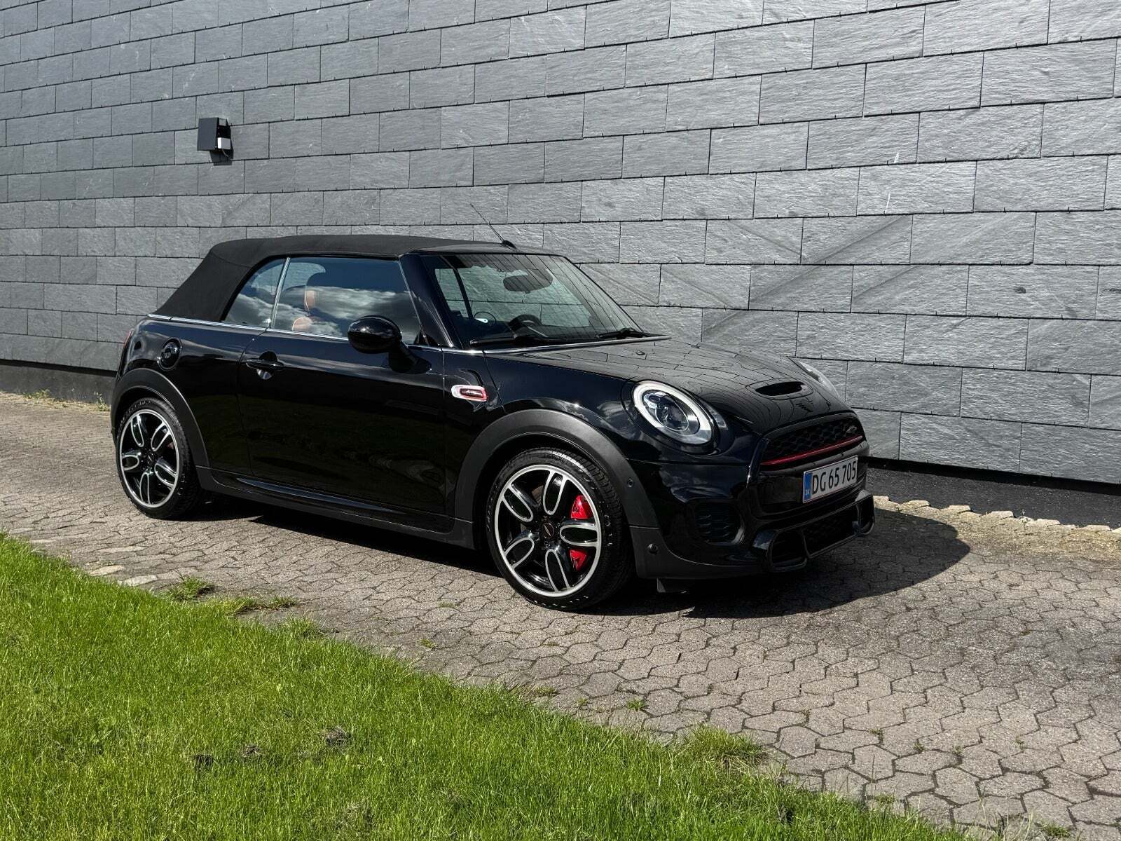 Mini Cooper S 2,0 JC Works Cabriolet aut.