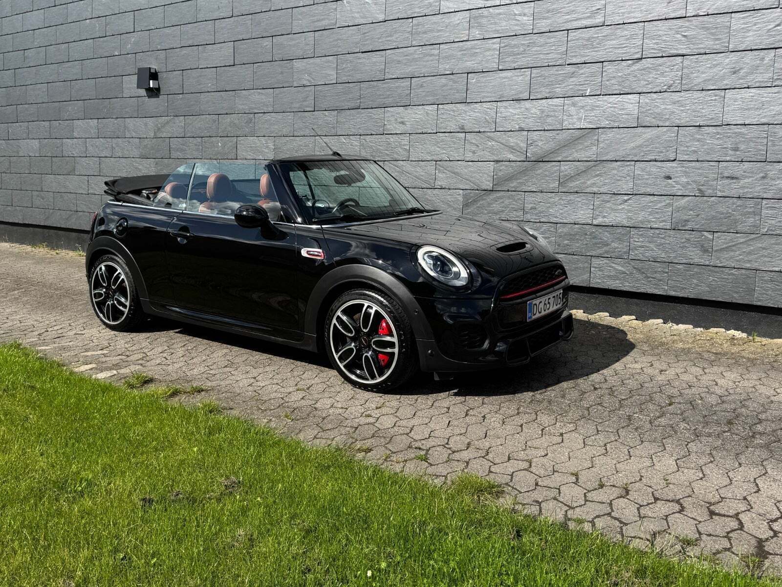 Mini Cooper S 2,0 JC Works Cabriolet aut.