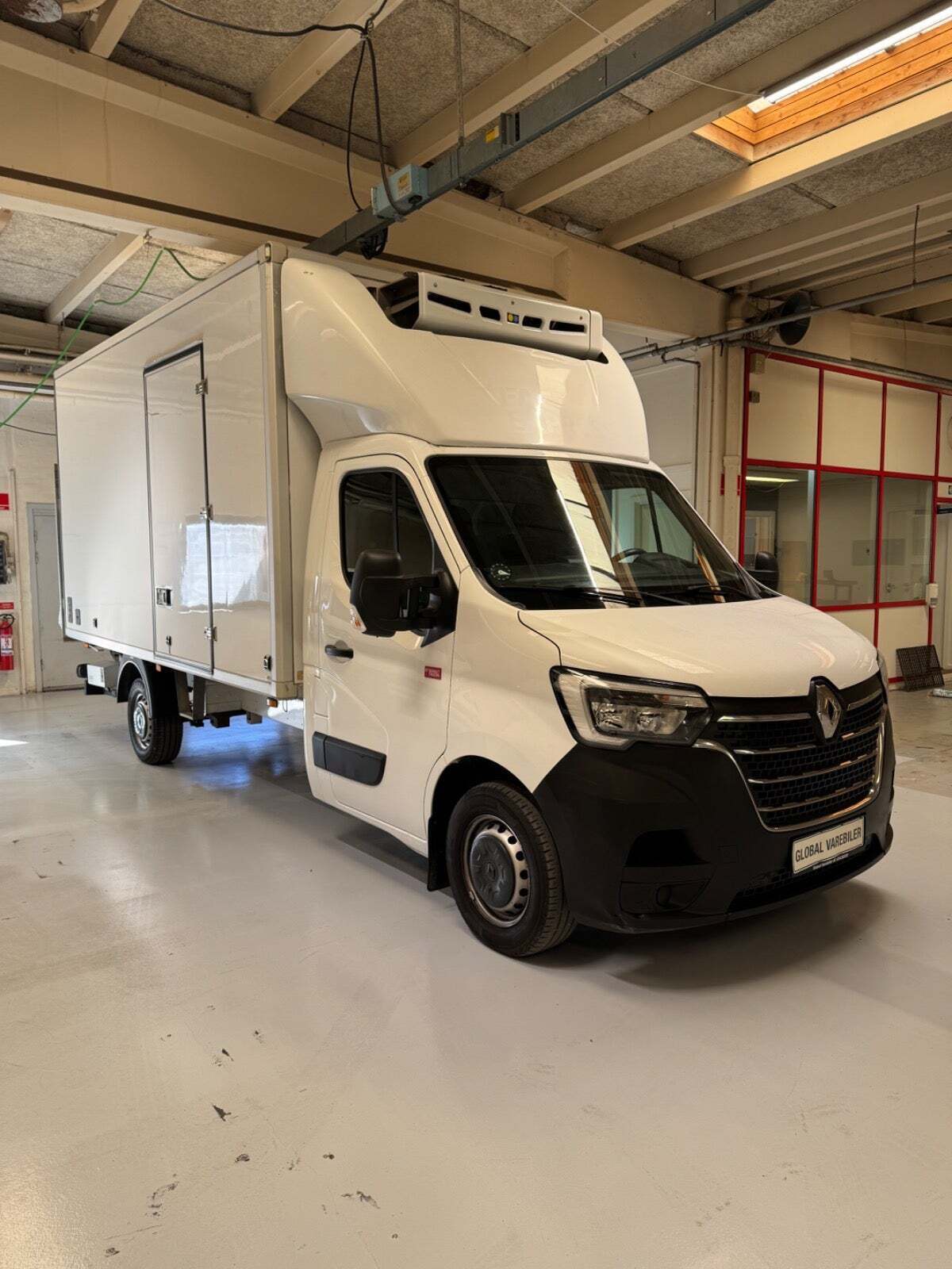 Renault Master IV T35 2,3 dCi 163 Alukasse m/lift
