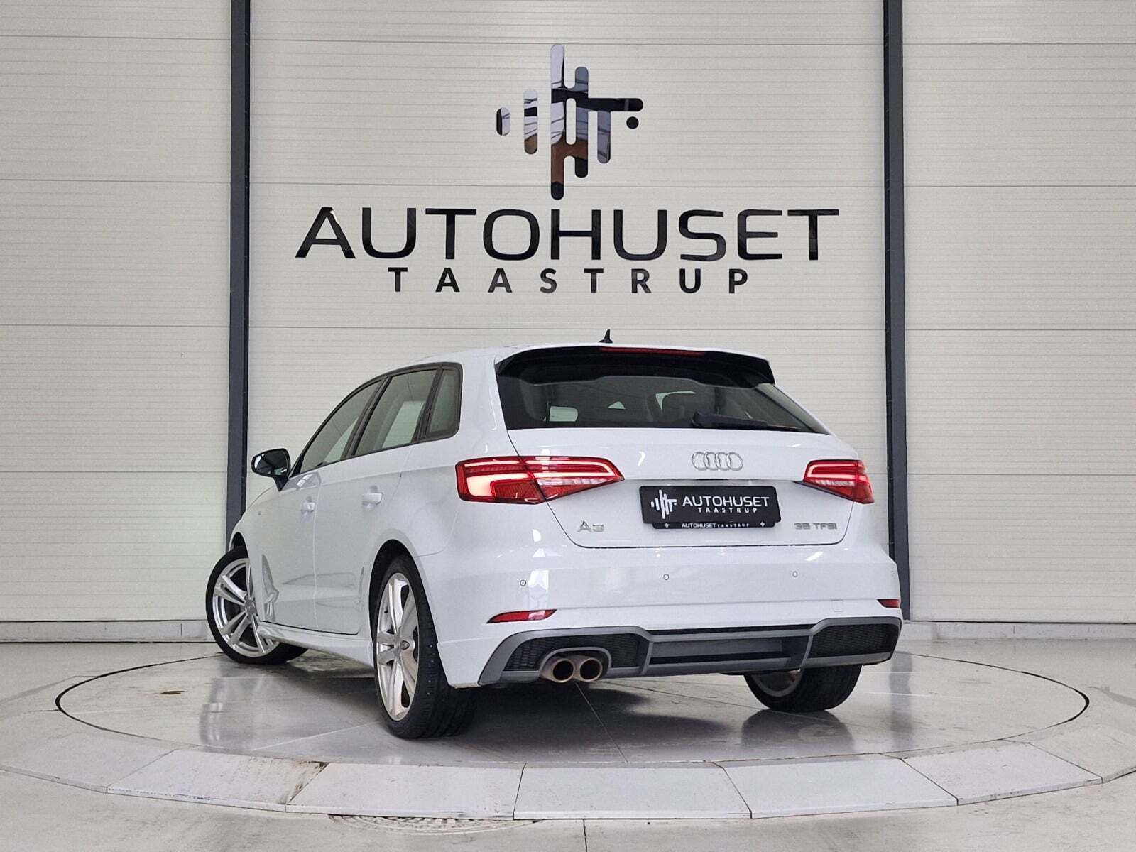 Audi A3 35 TFSi Sport Limited Sportback S-tr.
