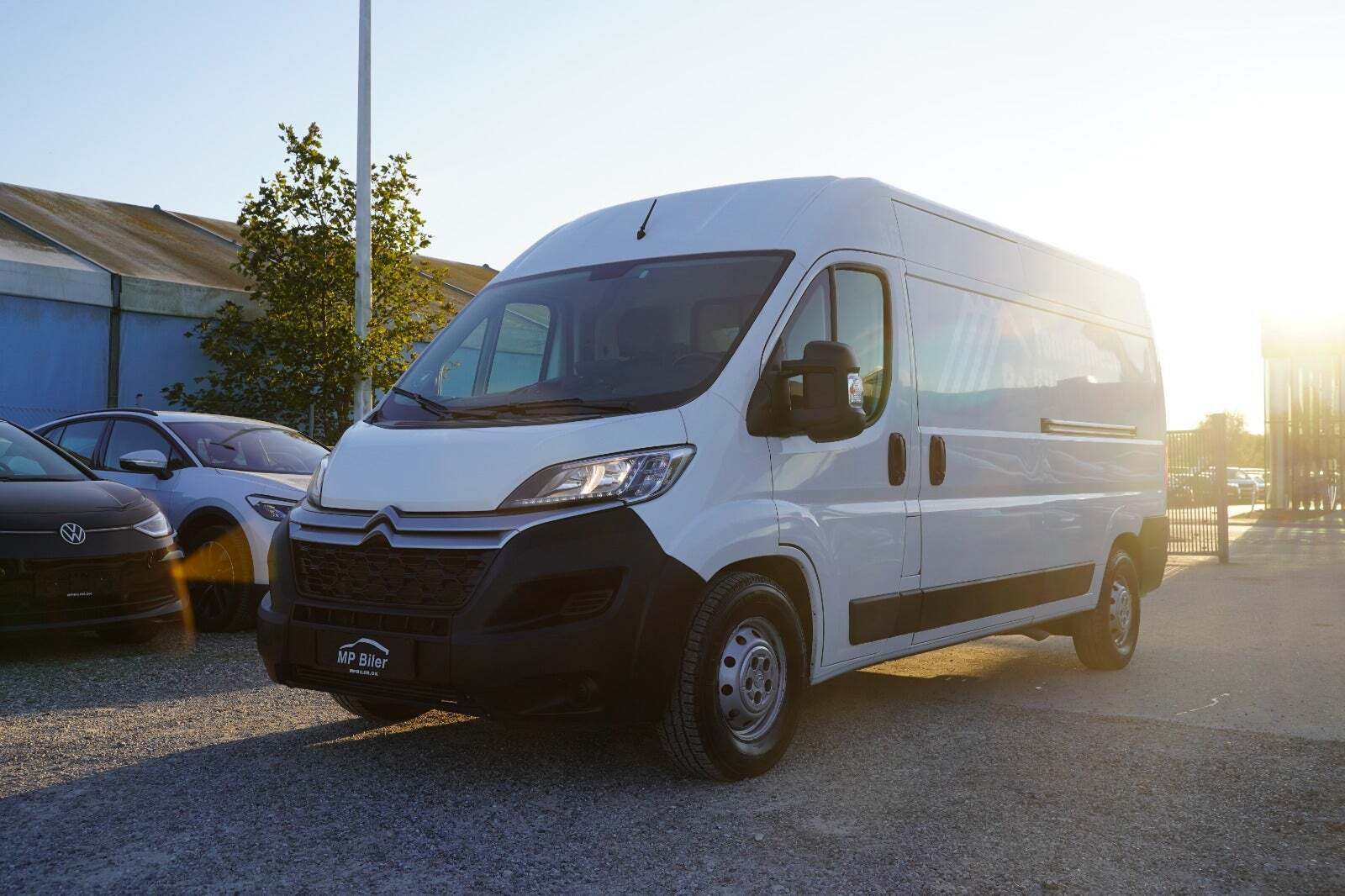 Citroën Jumper 35+ 2,2 BlueHDi 165 L3H2 FlexLine+